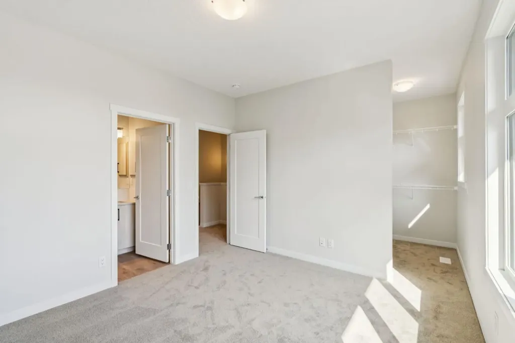 400 Belmont Street SW Calgary AB T2X5Z1