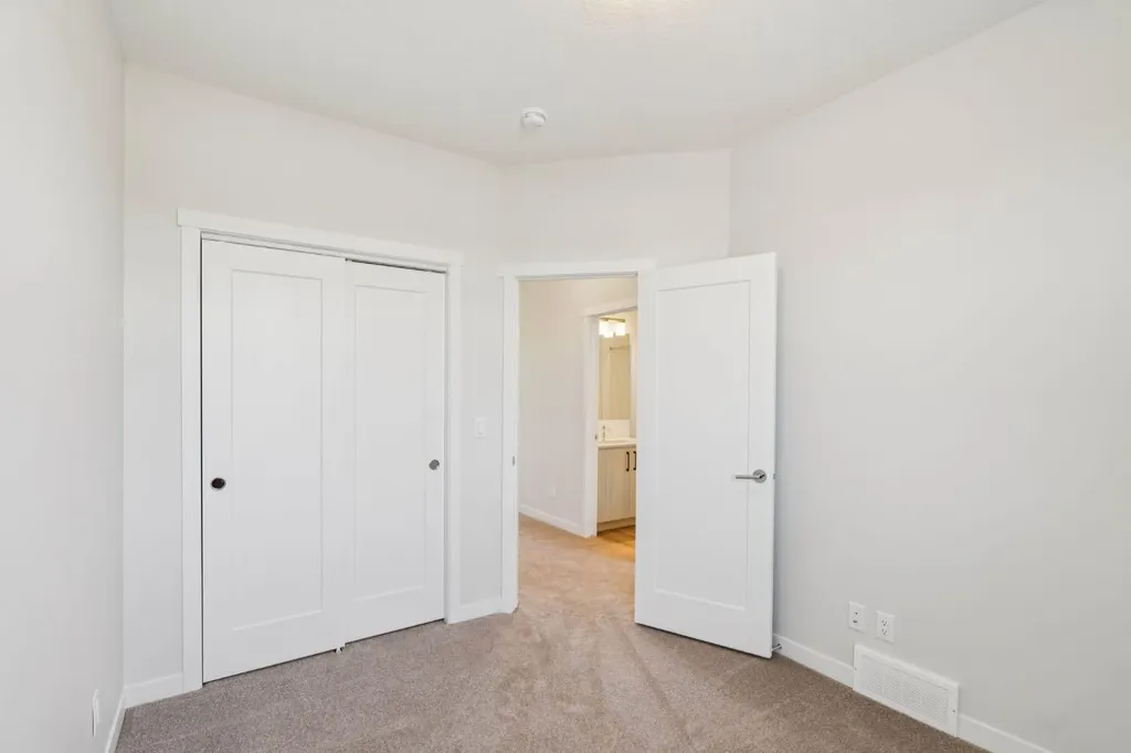 400 Belmont Street SW Calgary AB T2X5Z1