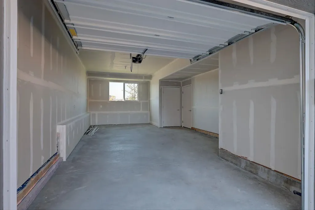400 Belmont Street SW Calgary AB T2X5Z1