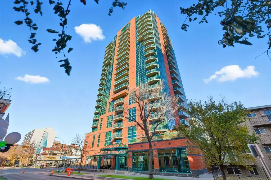 836 15 Avenue SW Calgary AB T2R1S2