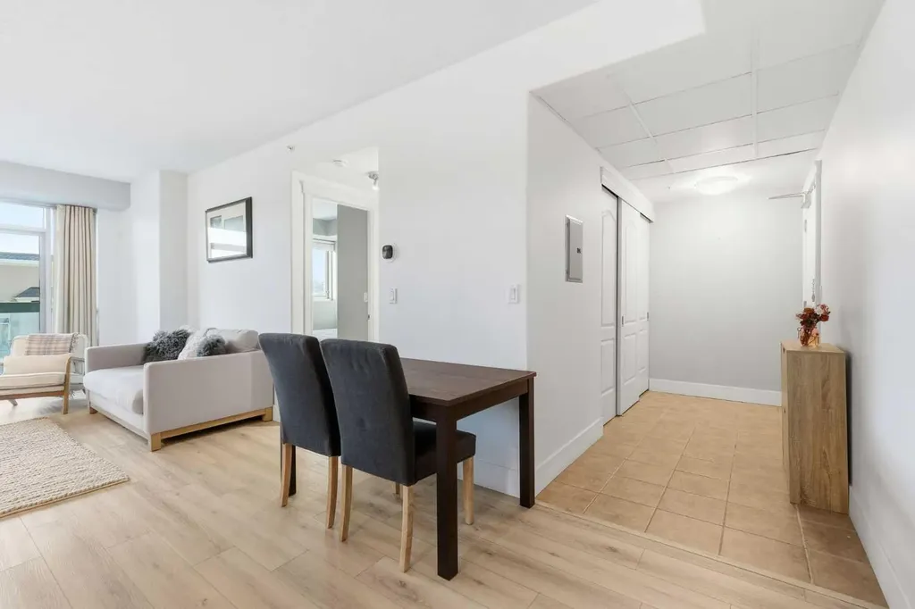 836 15 Avenue SW Calgary AB T2R1S2
