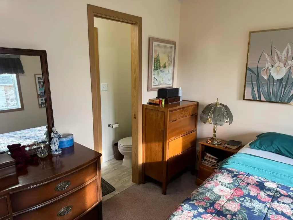4910 49 Avenue S Eaglesham AB T0H1H0