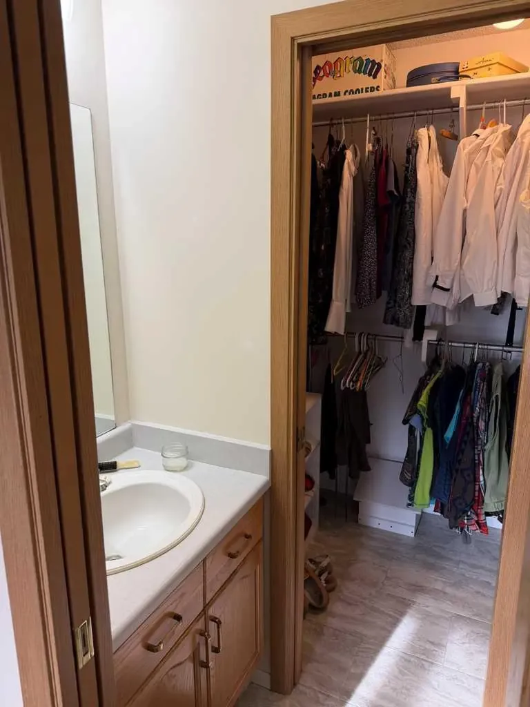 4910 49 Avenue S Eaglesham AB T0H1H0