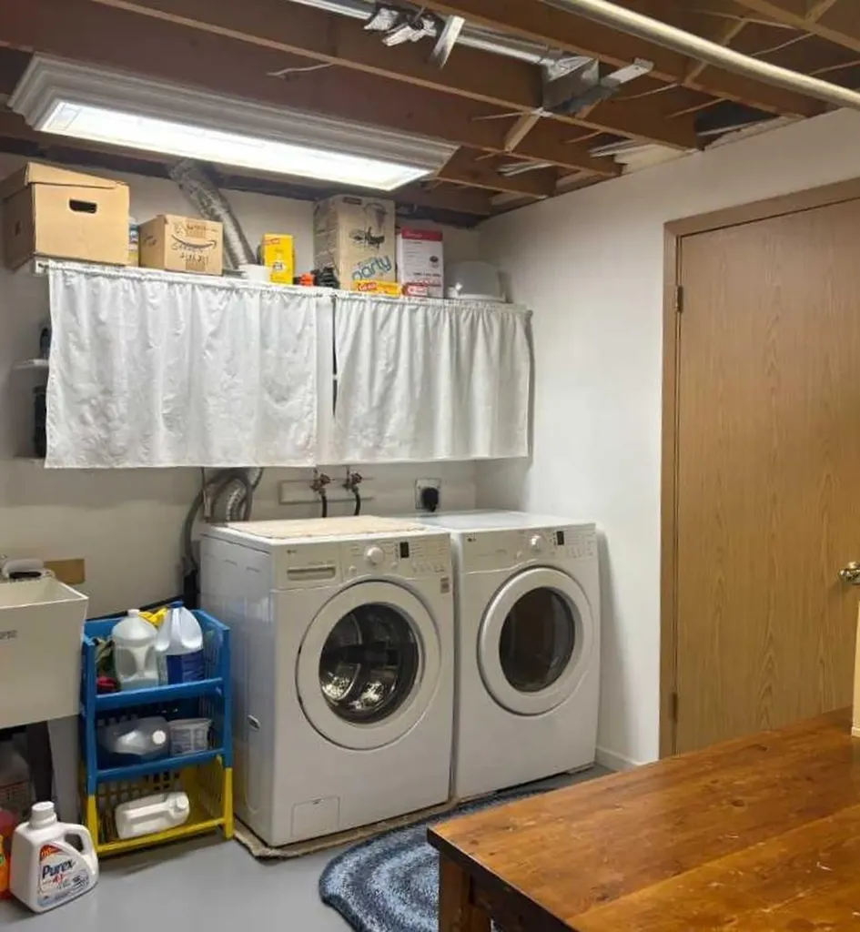 4910 49 Avenue S Eaglesham AB T0H1H0