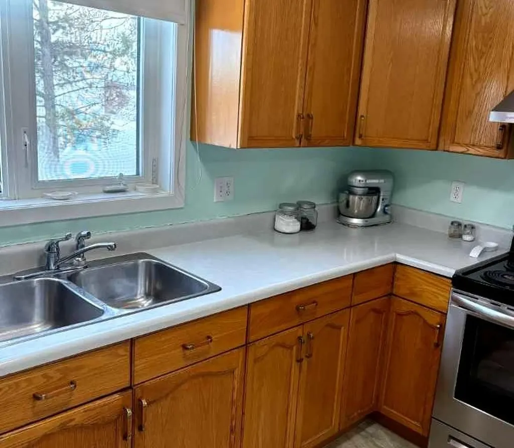4910 49 Avenue S Eaglesham AB T0H1H0