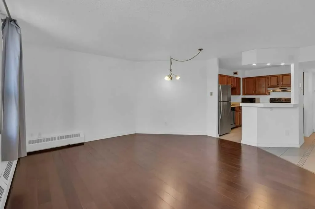 1202 13 Avenue SW Calgary AB T3C0T1