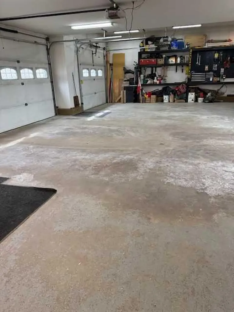 2120 18 Avenue Delburne AB T0M 0V0