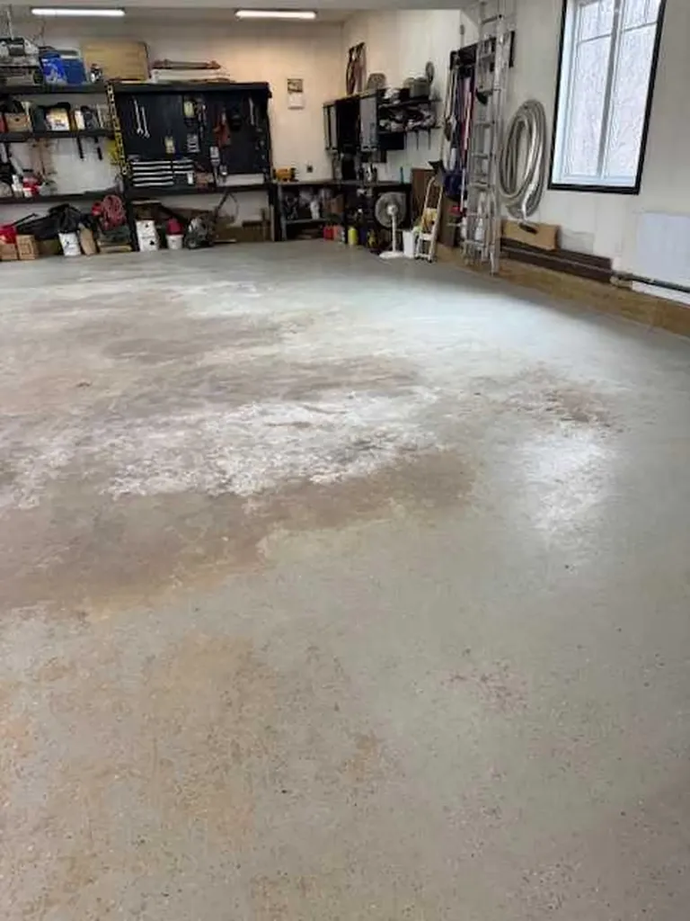 2120 18 Avenue Delburne AB T0M 0V0