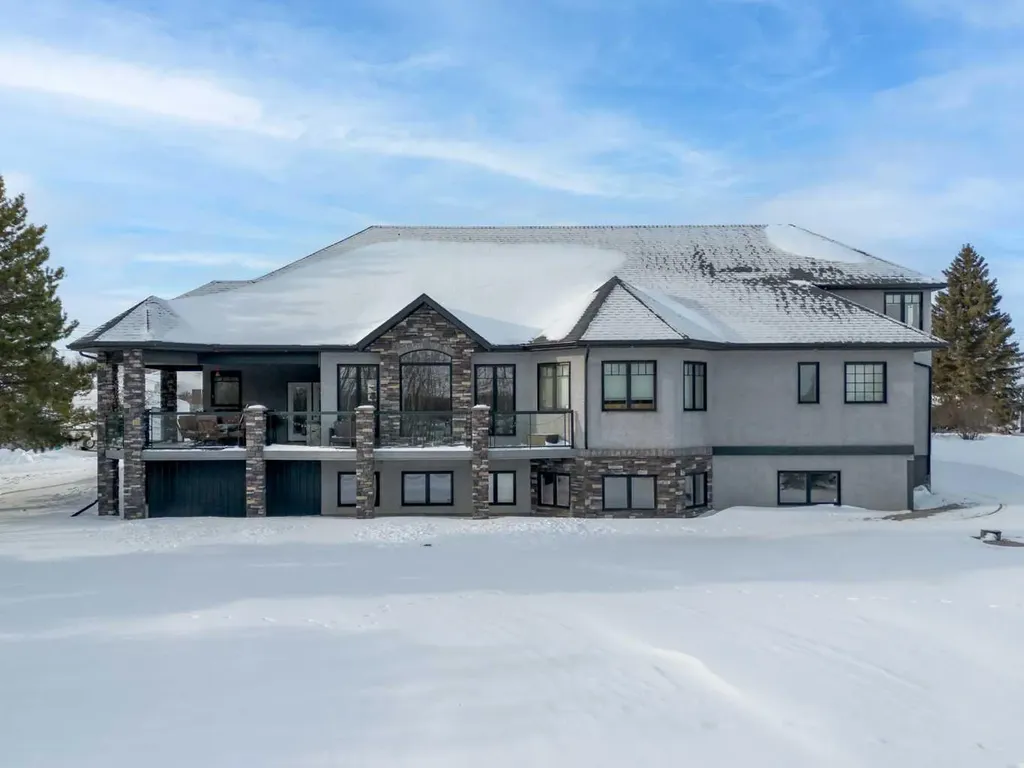 2120 18 Avenue Delburne AB T0M 0V0