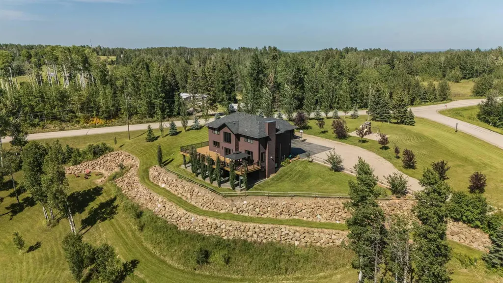 2 Hidden Valley Close Rural Clearwater County AB T4T 2A2