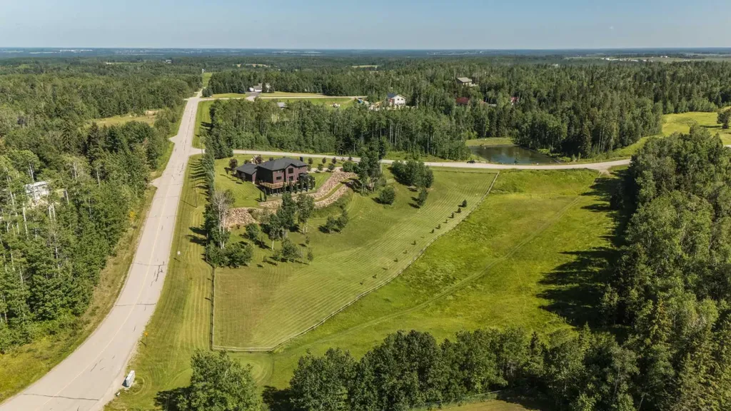 2 Hidden Valley Close Rural Clearwater County AB T4T 2A2