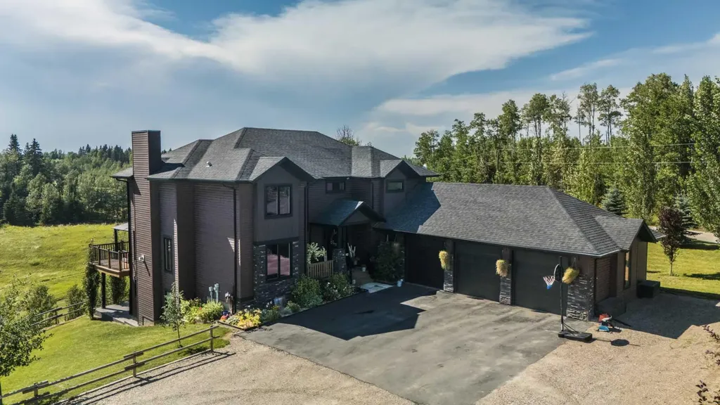 2 Hidden Valley Close Rural Clearwater County AB T4T 2A2