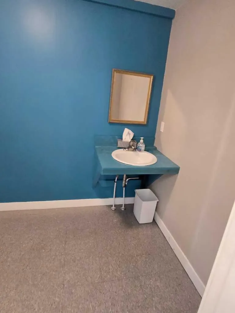 4916 50 Street Sangudo AB T0E 2A0