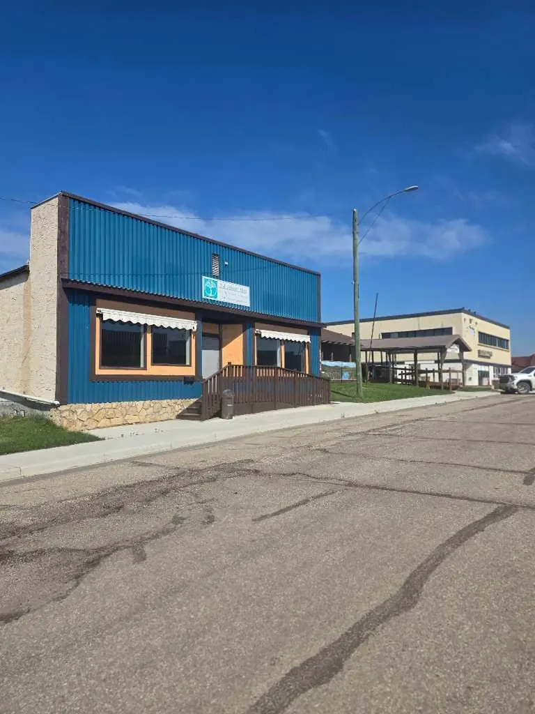 4916 50 Street Sangudo AB T0E 2A0