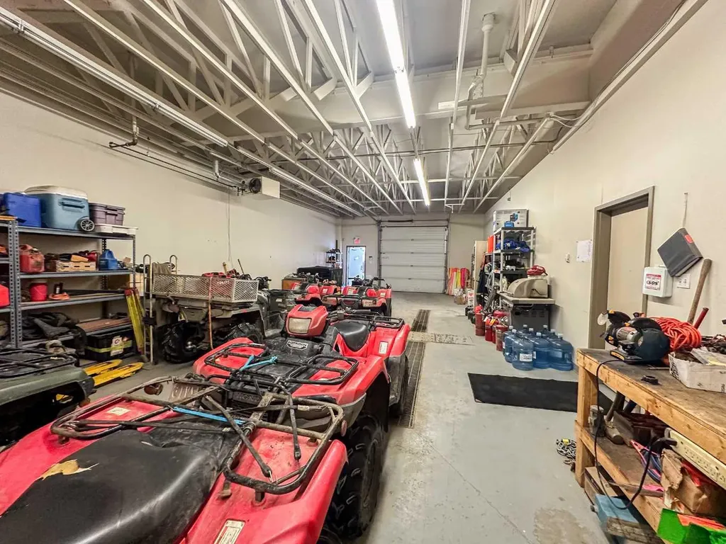 11417 91 Avenue Grande Prairie AB T8X 5Z3