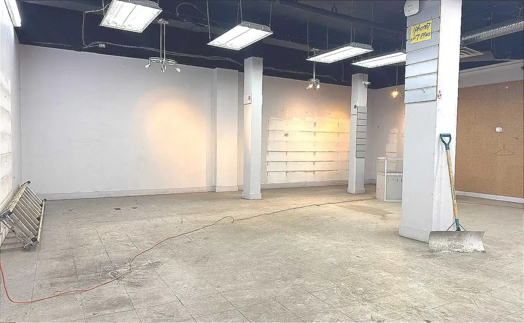 233 Centre Street SW Calgary AB T2G 2B7