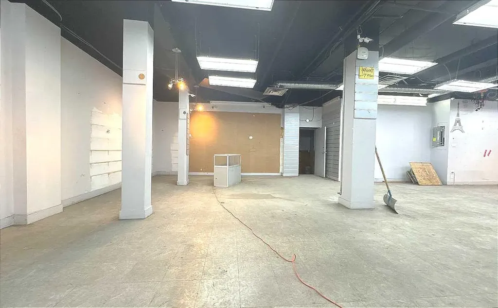 233 Centre Street SW Calgary AB T2G 2B7