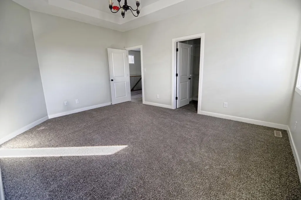 375 Skeena Crescent W Lethbridge AB T1J 5G9