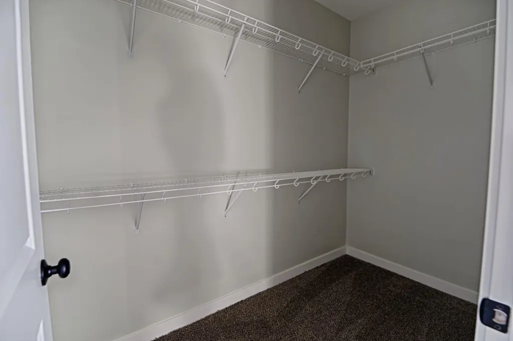 375 Skeena Crescent W Lethbridge AB T1J 5G9