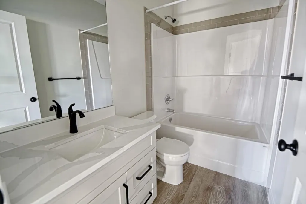 375 Skeena Crescent W Lethbridge AB T1J 5G9
