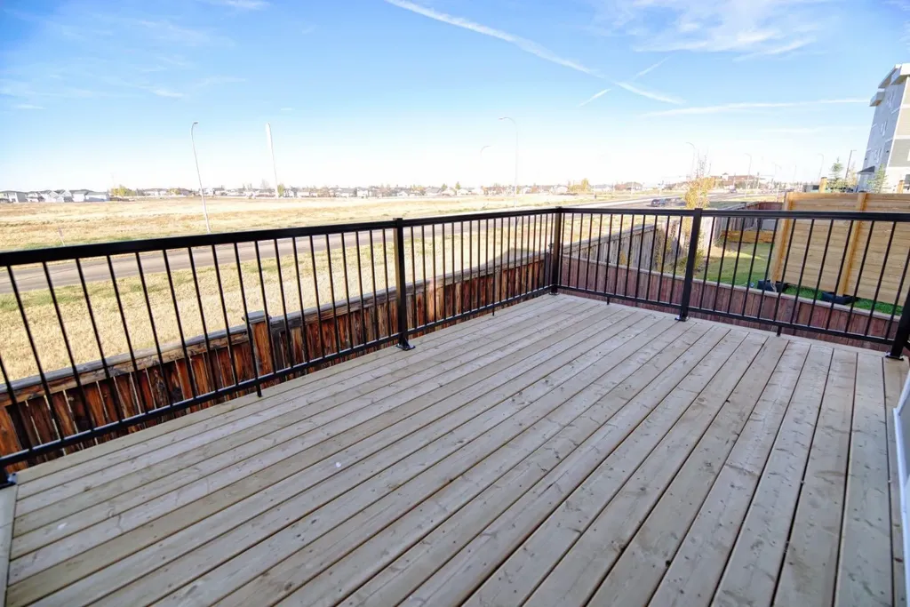 375 Skeena Crescent W Lethbridge AB T1J 5G9