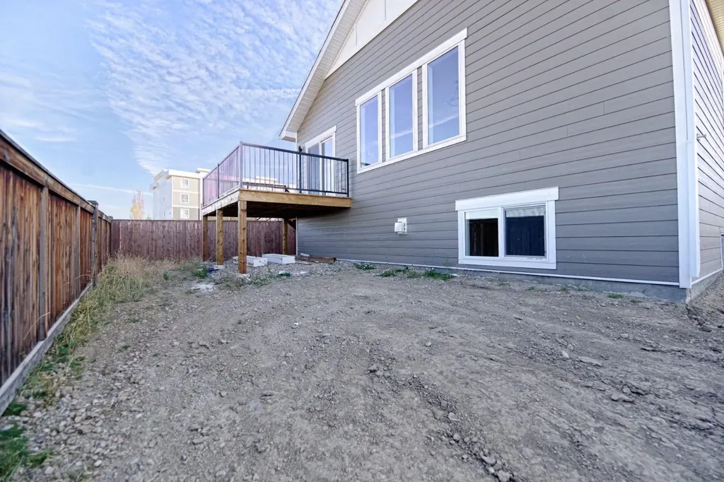 375 Skeena Crescent W Lethbridge AB T1J 5G9