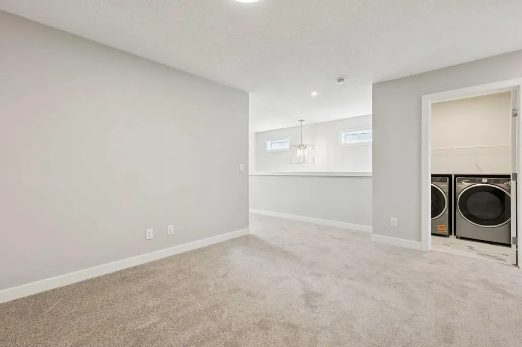 215 Greenwich Drive NW Calgary AB T3B6N9
