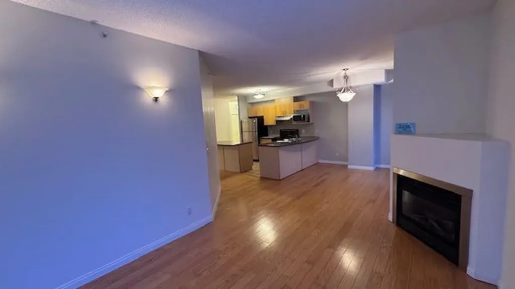 108 15 Avenue SE Calgary AB T2G 5R9