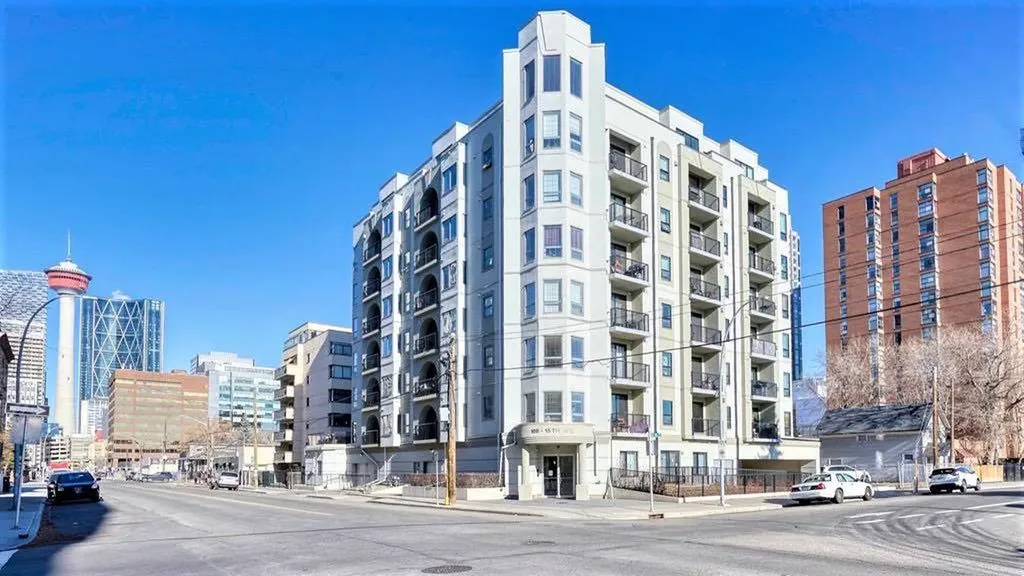 108 15 Avenue SE Calgary AB T2G 5R9