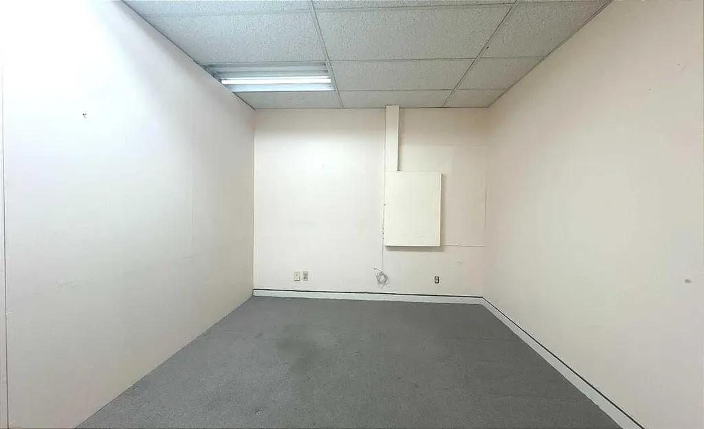 1710 Centre Street NE Calgary AB T2E 2S7