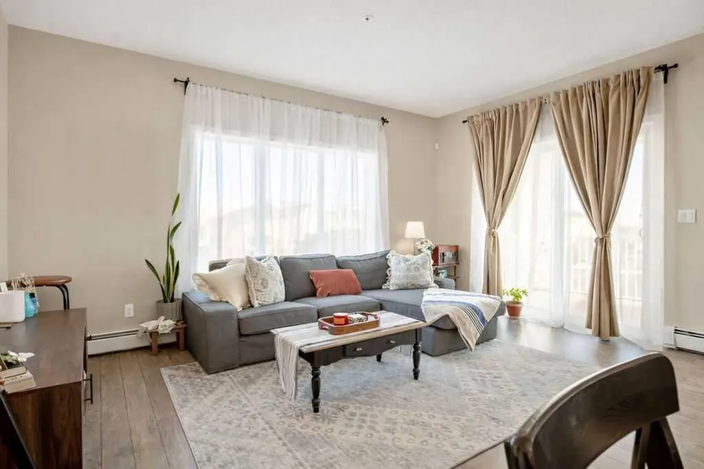 402 Marquis Lane SE Calgary AB T3M 2G7
