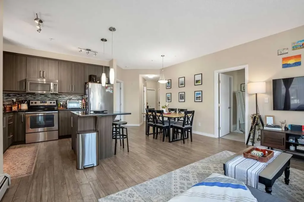 402 Marquis Lane SE Calgary AB T3M 2G7