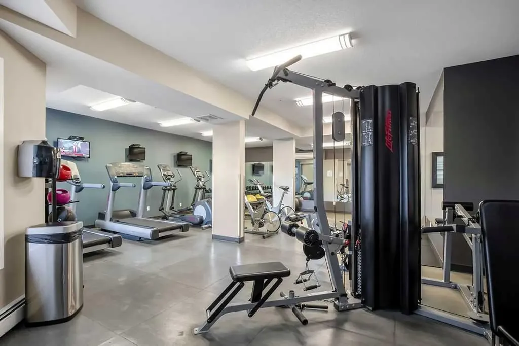 402 Marquis Lane SE Calgary AB T3M 2G7