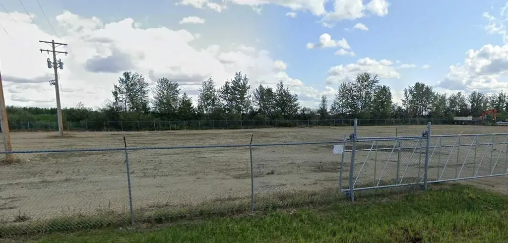 15 Sylvaire Close Sylvan Lake AB T4S 2H6