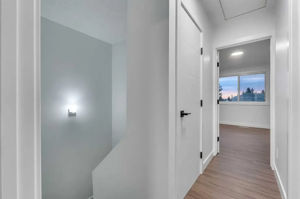 429 Georgian Villas NE Calgary AB T2A 7E3