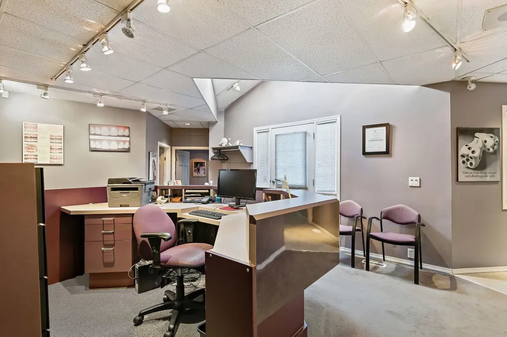 5600 Elbow Drive SW Calgary AB T2V1H8