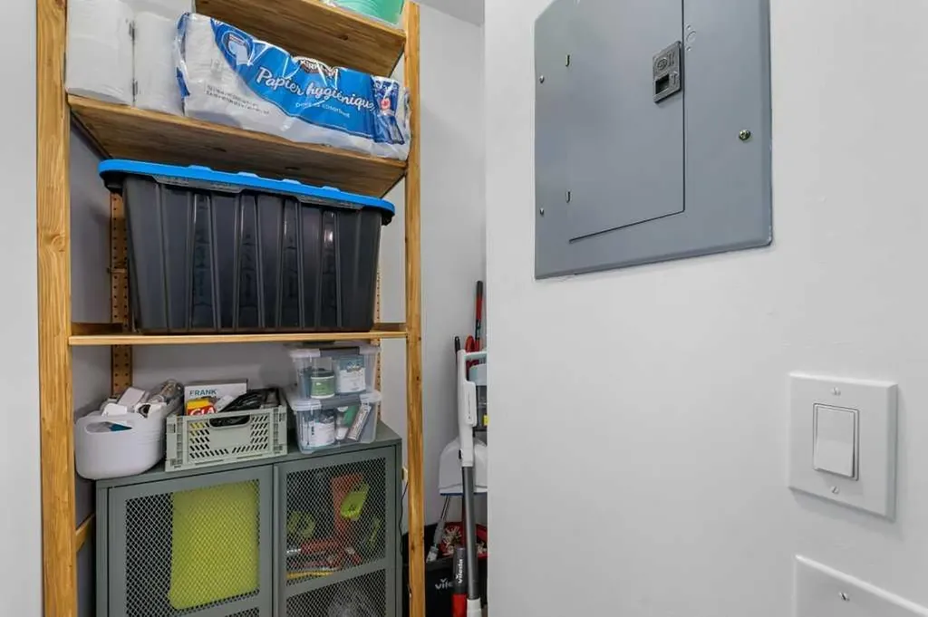 2307 14 Street SW Calgary AB T2T 3T5