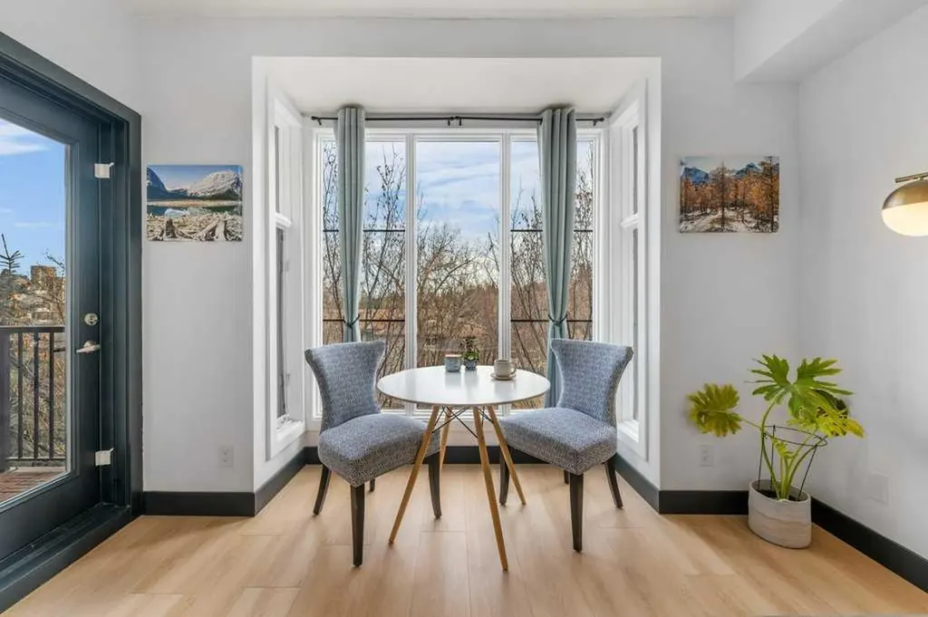 2307 14 Street SW Calgary AB T2T 3T5