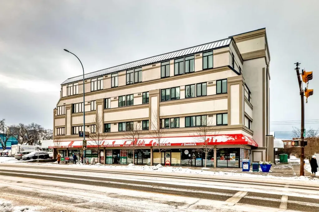 1015 Centre Street NW Calgary AB T2E 2P8