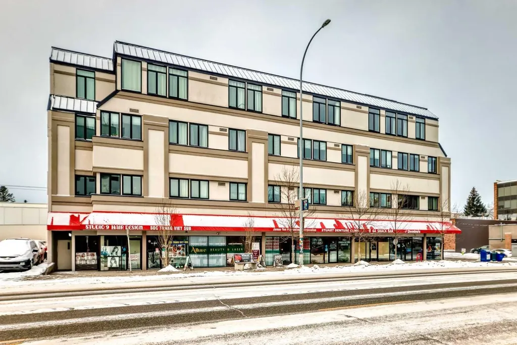 1015 Centre Street NW Calgary AB T2E 2P8