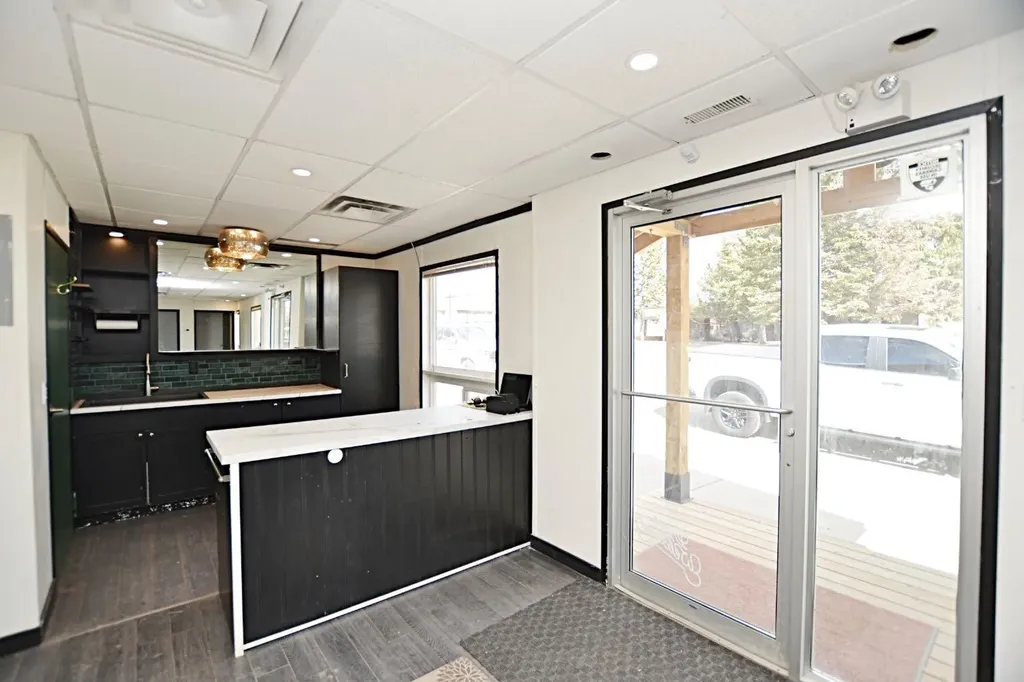 220 Main Street Diamond Valley AB T0L2A0