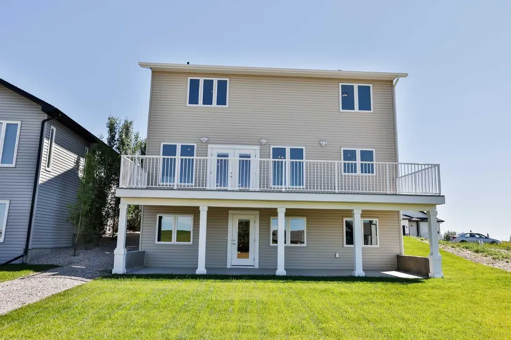 714 Fairways Drive Vulcan AB T0L 2B0