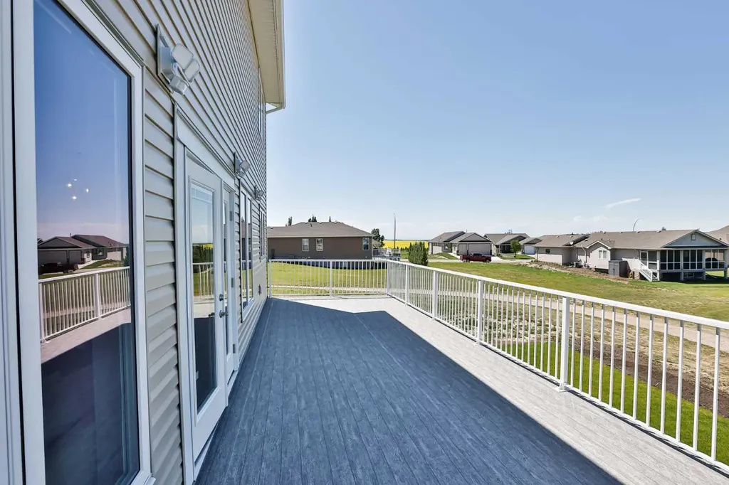 714 Fairways Drive Vulcan AB T0L 2B0