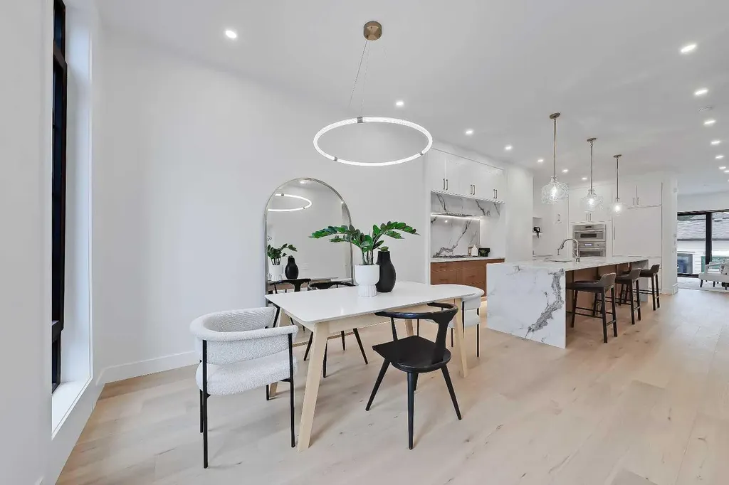 2720 5 Avenue NW Calgary AB T2N 0T8