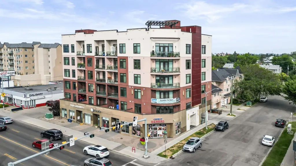 1406 Centre Street N Calgary AB T2E 2Z9