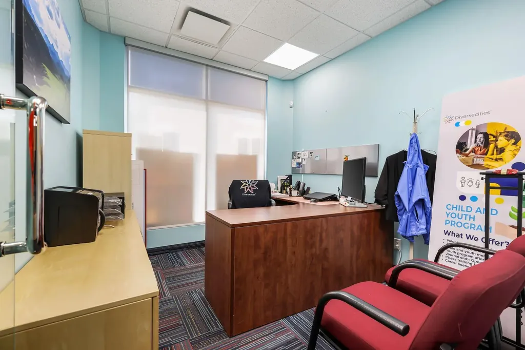 1406 Centre Street N Calgary AB T2E 2Z9