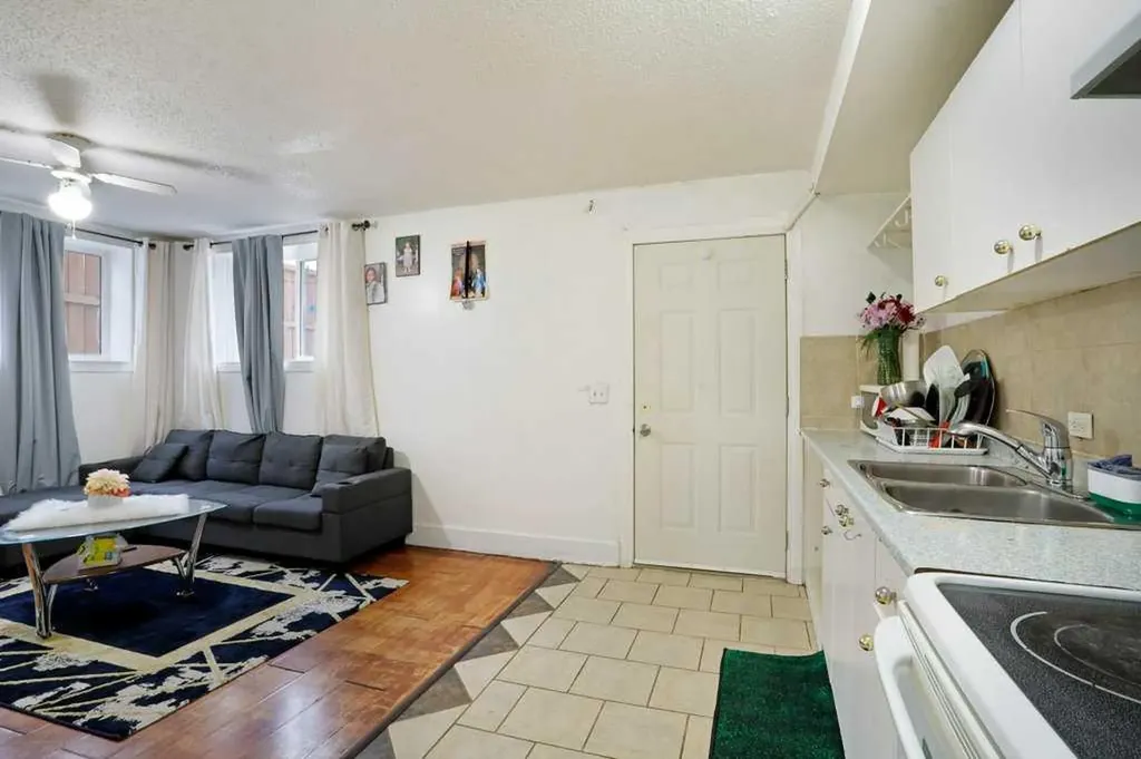 135 1 Street E Brooks AB T1R1B7