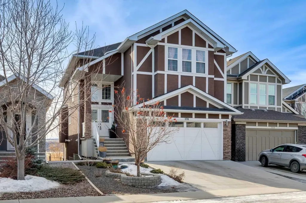 176 Cranarch Crescent SE Calgary AB T3M 2J2