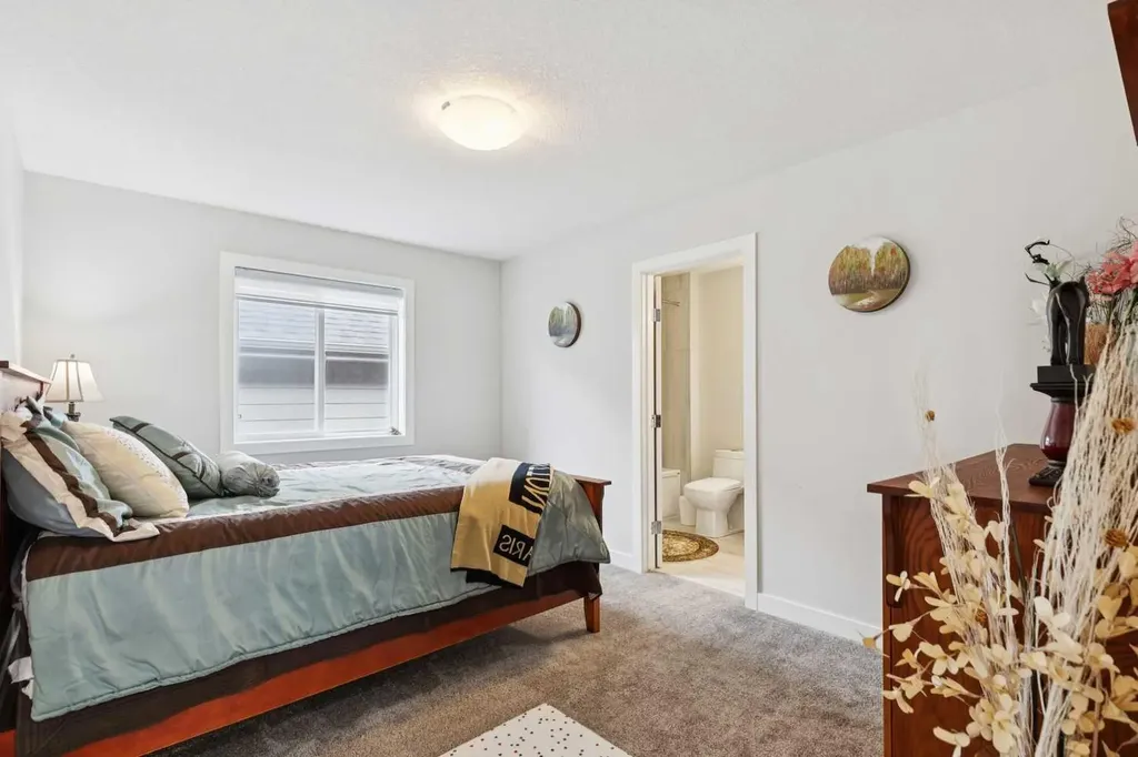 176 Cranarch Crescent SE Calgary AB T3M 2J2