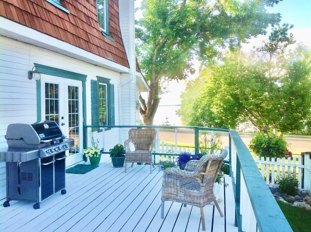 10123 Churchill Drive Lac La Biche AB T0A 2C0